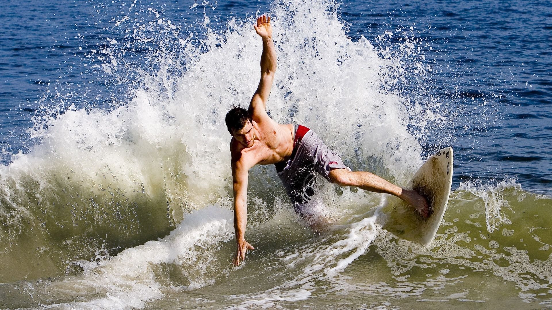 开云体育入口-激励挑战：纪录刷新、目标达成的荣耀瞬间